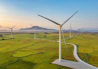 Schneider Electric lancia il programma Materialize per la decarbonizzazione della supply chain delle risorse naturali