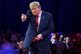 Ucraina-Russia, Trump e il piano di pace ‘pro Putin’: “Solo fake news”