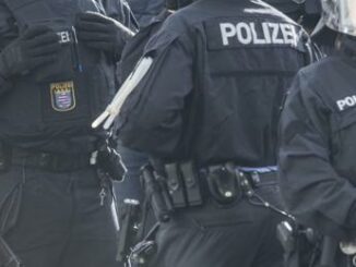 Germania, processo ai Cittadini del Reich: alla sbarra il principe Heinrich XIII Reuss 3 Germania processo ai Cittadini del Reich alla sbarra il principe Heinrich XIII Reuss