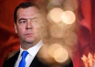 Ucraina Medvedev Occidente ha spinto mondo su orlo Terza guerra mondiale