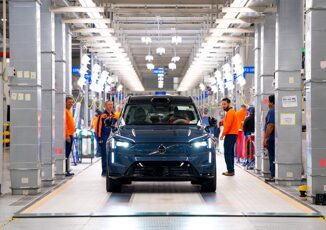 Volvo, a maggio vendite globali +13% mentre parte produzione EX90 4 Volvo a maggio vendite globali 13 mentre parte produzione EX90