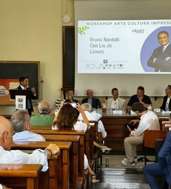 Arte, cultura, impresa: all’orto botanico di Napoli