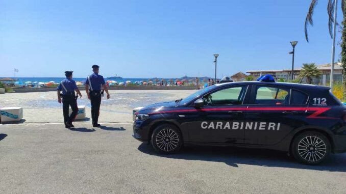 CARABINIERI VILLASIMIUS Carabinieri a Villasimius