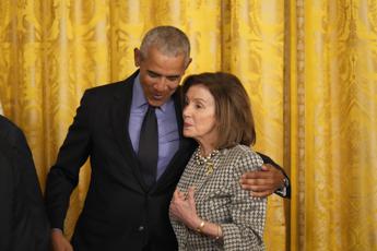 Elezioni Usa, da Barack e Michelle Obama sostegno a Kamala Harris come presidente