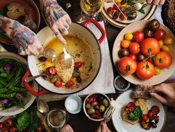 La dieta mediterranea migliora la salute del cervello, lo studio