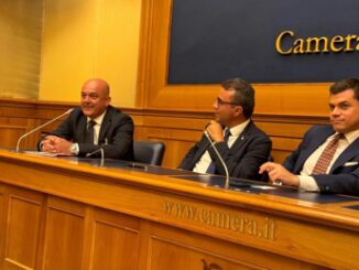 Sovraindebitamento in Italia: interessa 7 milioni di privati, +30% richieste a Legge3.it nel 2023, ma in totale sono meno di 8 mila le pratiche presentate 4 Sovraindebitamento in Italia interessa 7 milioni di privati 30 richieste a Legge3.it nel 2023 ma in totale sono meno di 8 mila le pratiche presentate