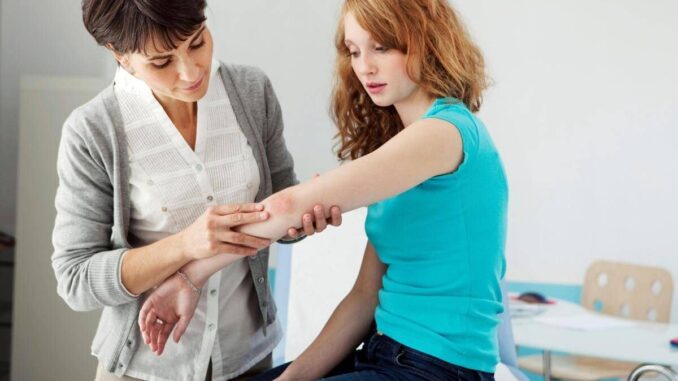 Aids, dermatologi sentinella contro l’Hiv, segnali spia sulla pelle