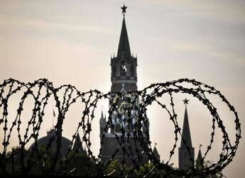 Ucraina, Gb annuncia il più grande pacchetto di sanzioni contro la Russia da inizio guerra