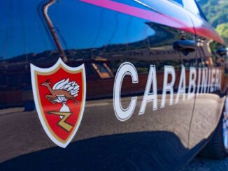 Carabinieri auto gazzella