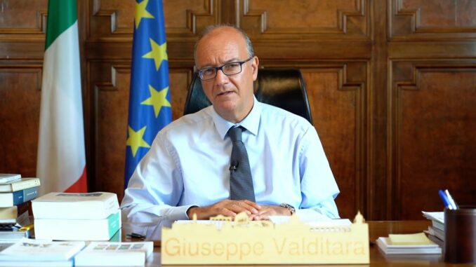 Valditara “Anno scolastico si apre con novità, formazione più moderna”