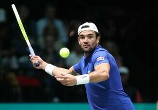 Atp Tokyo Berrettini vince primo set con Fils ma poi si ritira