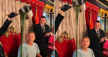 Totti star in Egitto, show a cena ma la zuppa è da brividi – Video