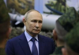 Ucraina, Putin: "Russia pronta a negoziare". E 'vota' per Kamala Harris 5 Ucraina Putin Russia pronta a negoziare. E vota per Kamala Harris