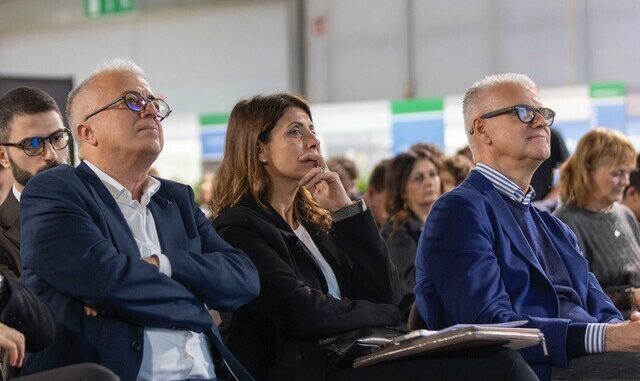 Zangrillo e Anastasi a studenti “Dalla PA opportunità per i giovani”