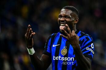 Inter-Torino 3-2, tripletta Thuram e Inzaghi sale
