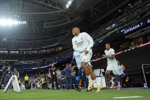 Mbappé, Osimhen e non solo: i grandi colpi del calciomercato estivo 2024 1 Kylian Mbappé IPA_Agency_IPA50094217