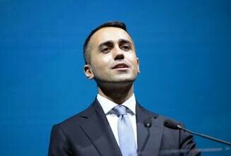 M5S Di Maio Tra Grillo e Conte guerra di potere siamo a livello piu basso