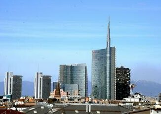 Unicredit e Commerzbank la partita si gioca su governance dipendenti e sede