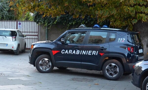 auto dei carabinieri