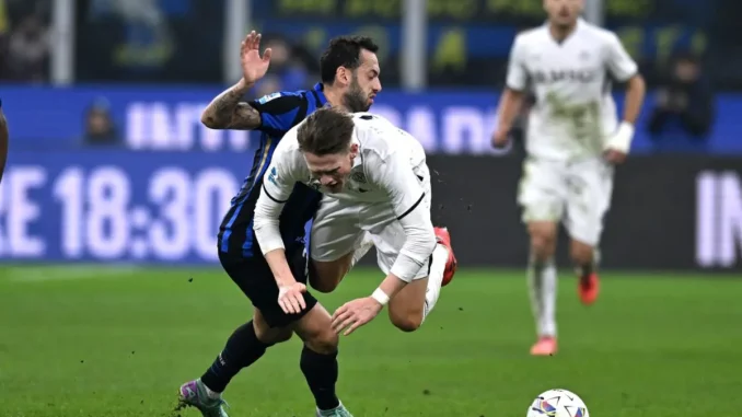 Inter-Napoli 1-1, Calhanoglu risponde a McTominay