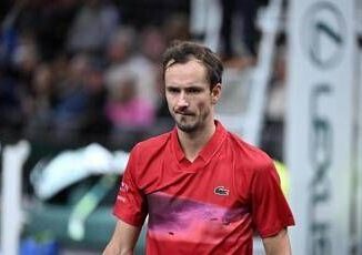 Atp Rotterdam Medvedev attacca il giudice Non ci vedi hai problemi Video