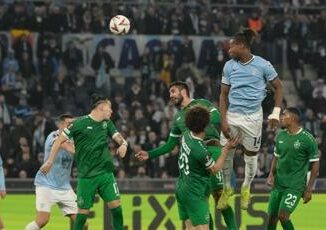 Europa League la traversa frena la Lazio e finisce 0 0 con il Ludogorets