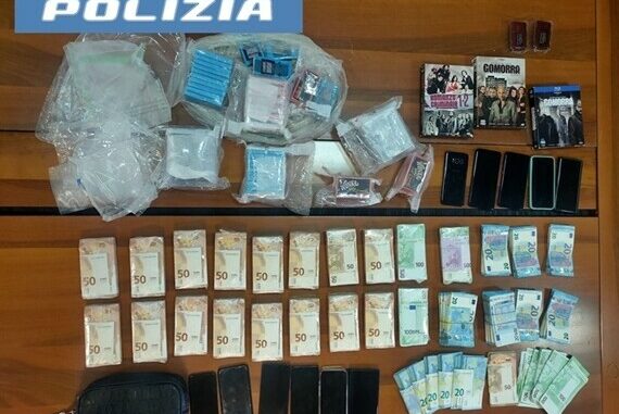 Foto droga e denaro polizia cagliari ridim Cagliari: Arrestato Trentanovenne per Spaccio di Droga, Sequestrati 3,7 kg di Hashish e 217.000 Euro in Contanti