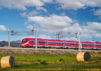 Guasto linea Alta Velocita Napoli Roma circolazione treni tornata regolare