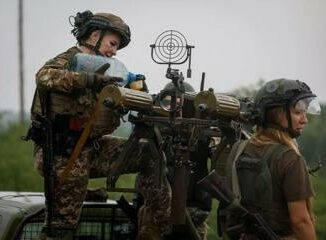 Le Streghe di Bucha nelle foreste di Kiev per abbattere droni russi Non ci arrenderemo