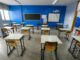 Napoli insegnante aggredita e picchiata dai genitori caos a scuola