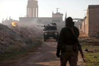 Siria, “minaccia imminente”: Usa distruggono lanciarazzi e mortai