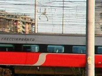 Treno parte in anticipo, Salvini chiede chiarimenti