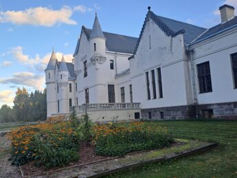 Turismo: in Estonia fra gallerie d’arte e manieri, riti e natura, la Strada della cipolla è una nuova meta