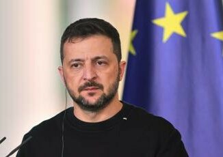 Ucraina-Russia, Zelensky: "Putin non negozierà se non distruggiamo le sue basi" 2 Ucraina Russia Zelensky Putin non negoziera se non distruggiamo le sue basi