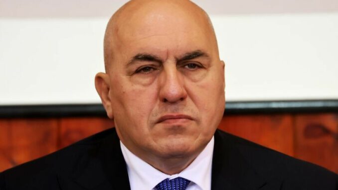 Crosetto “Con il collasso della Siria il quadro peggiora”
