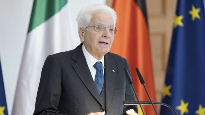 Mattarella “Costituzione cardine per sviluppo del progresso italiano”