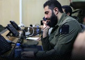 Al Jawlani nuovo uomo forte Siria verso un futuro laico o talebano