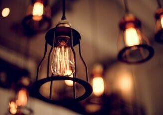 Bolletta luce Arera maggior tutela 182 nel primo trimestre per clienti vulnerabili