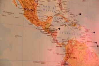 El Salvador in difficolta cambia la posizione delle cripto
