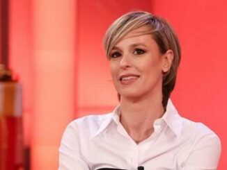 Federica Pellegrini Ballando Un viaggio introspettivo. Meloni Forte solidarieta con lei