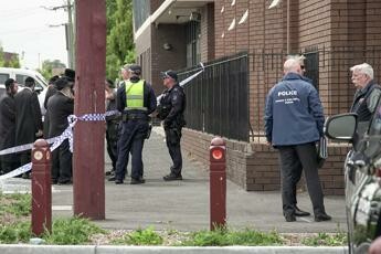 Incendiata sinagoga a Melbourne, premier Australia: “Atto antisemita”