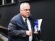 Lotito in questura presenta denuncia dopo video telefonata virale sui social