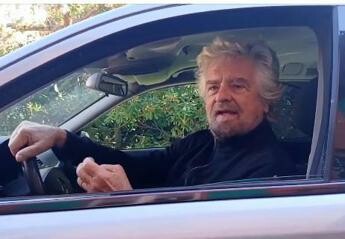 M5S, Grillo parla da carro funebre: “In 3 anni smarriti tutti i valori” – Video