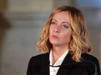Meloni visita lampo da Trump in Florida premier in volo verso Roma