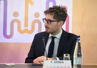 Natalita il ginecologo Gebbia Figli a 33 anni e tardi fare educazione alla fertilita