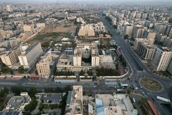 Siria, al-Jawlani alla popolazione: “Celebrate la vittoria della rivoluzione”
