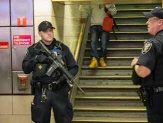 Usa donna bruciata viva sulla metro di New York
