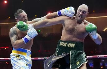 Usyk-Fury già nella storia. Anche l’intelligenza artificiale arbitrerà il match