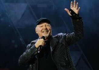 Vasco Rossi stasera 28 dicembre il docufilm su Canale 5