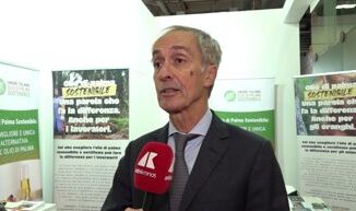 Alimenti Tapella Un. Olio palma sostenibile Importante far conoscere lolio sostenibile certificato e sicuro